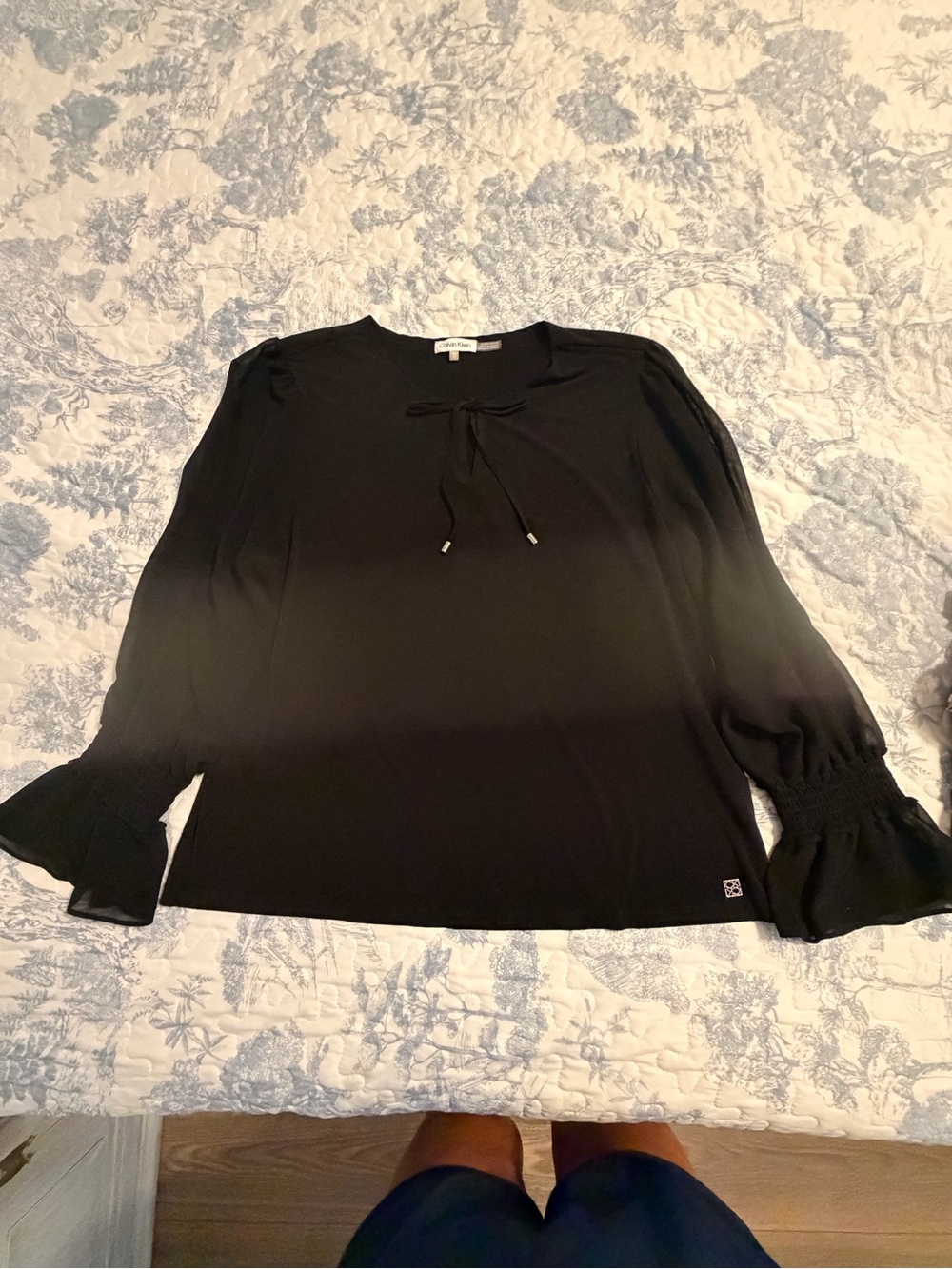 Calvin Klein Black Long-Sleeve Tie-Neck Blouse